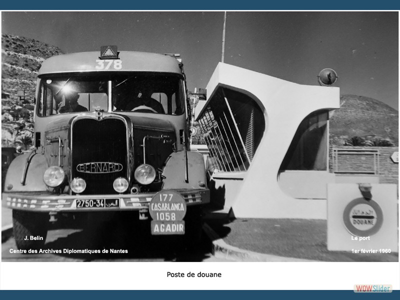 1960-01-02-poste de douane au port-2